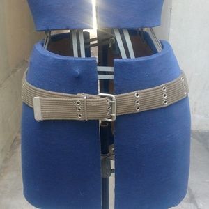 Fabric army green/brown belt